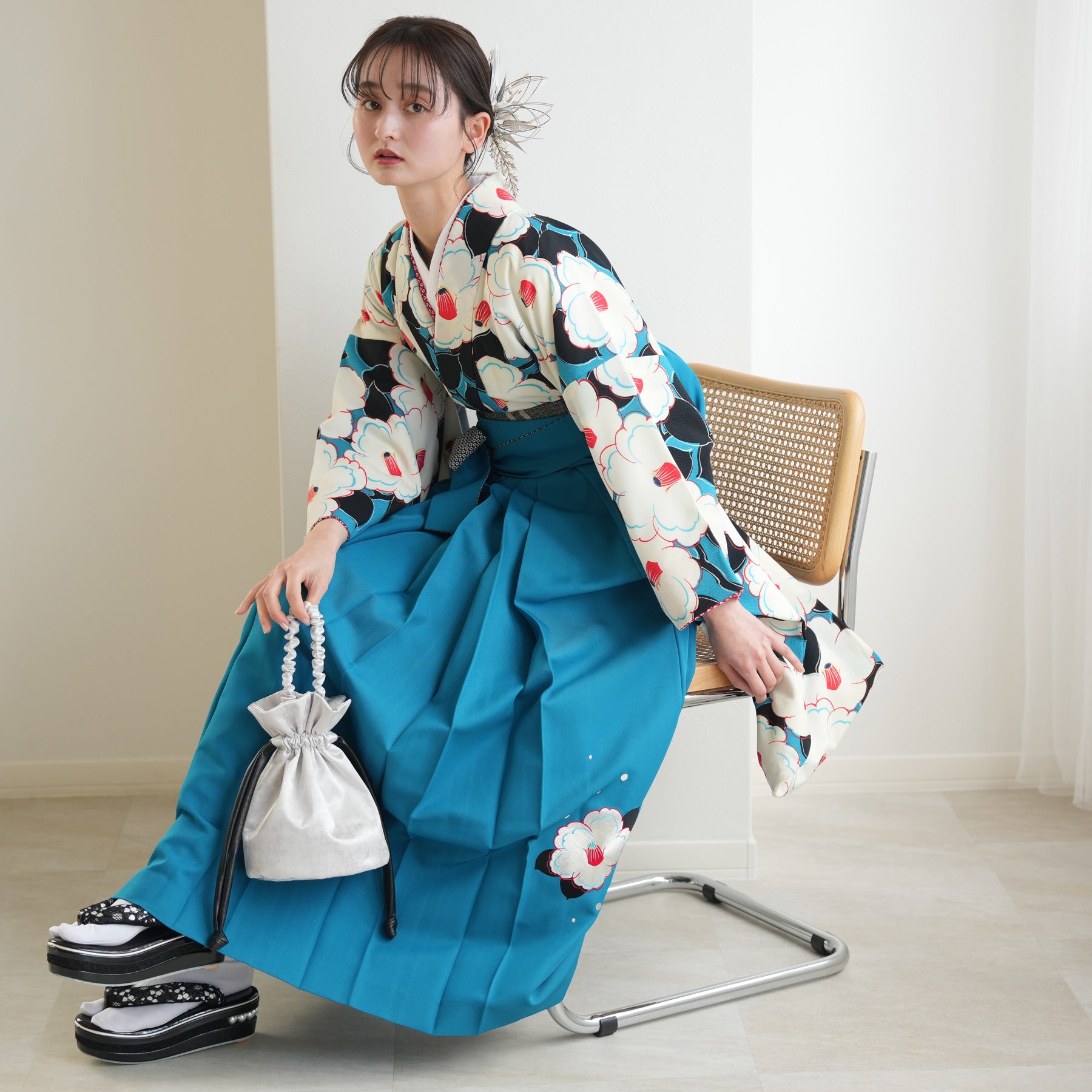 2尺袖 ポリエステル着物 コスモス 桔梗 紋意匠 袴向き 2尺袖 ポリエステル着物 コスモス 桔梗 紋意匠 袴向き 2尺袖