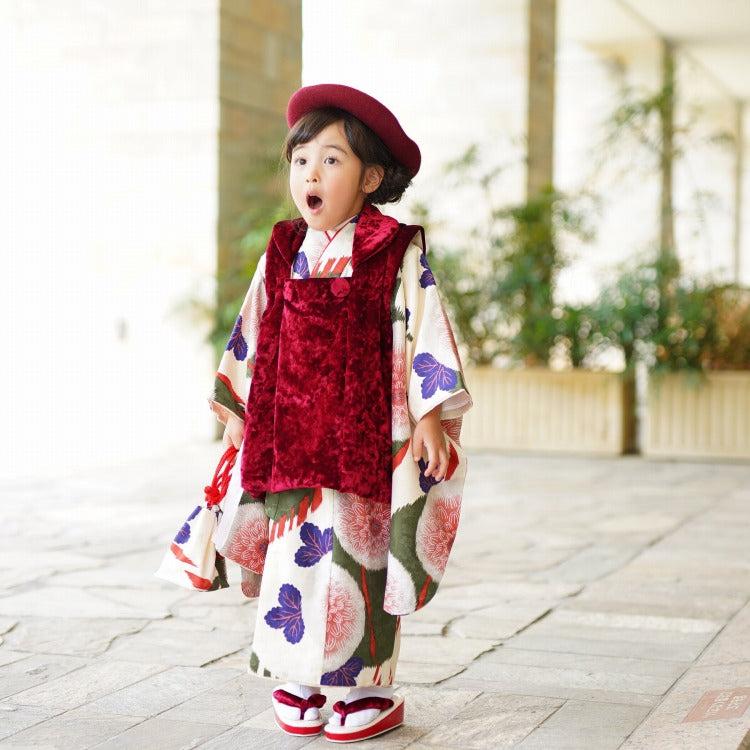 七五三　女の子　3歳　着物　ウタタネ　被布　セット　ベレー帽
