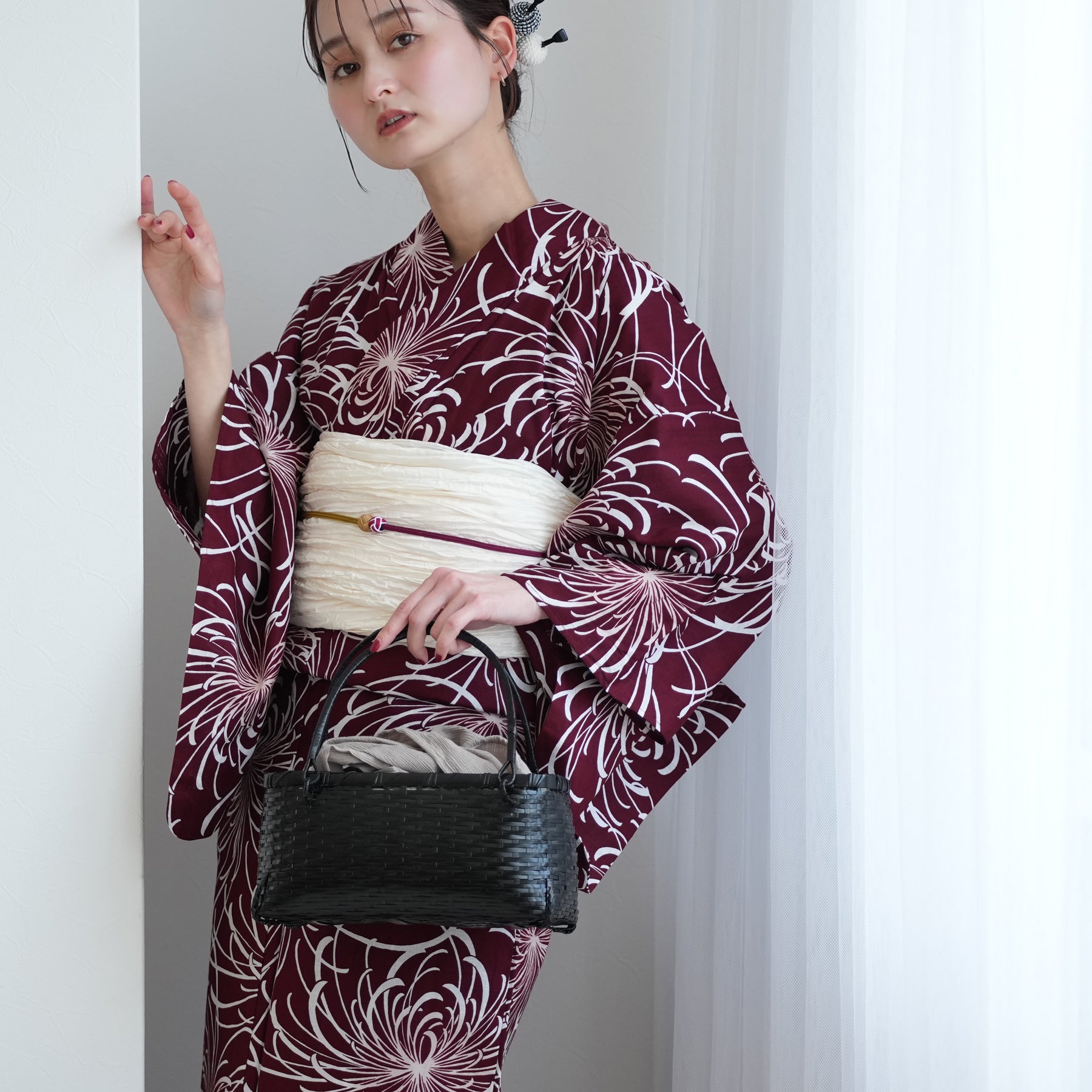 高級変わり織 浴衣3点セット（浴衣・帯・下駄）えんじに広がる糸菊