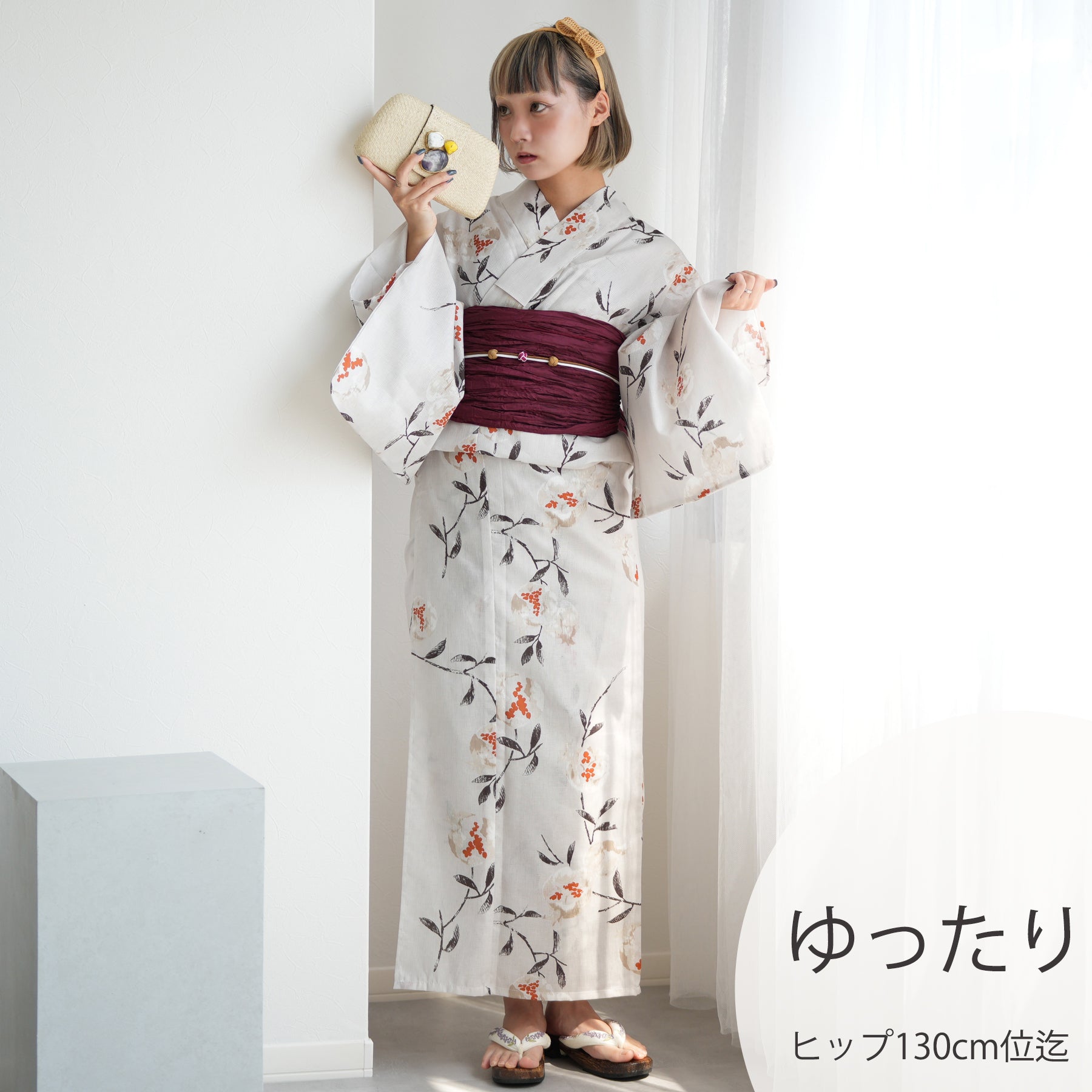 昭和レトロ 新品未使用‼️ 福助 高級下駄 赤の鼻緒 黒塗り 艶あり 浴衣 着物 楽天市場】刺繍入り 桐下駄 [RD02] 黒台 鼻緒 赤 レッド 桐 下駄