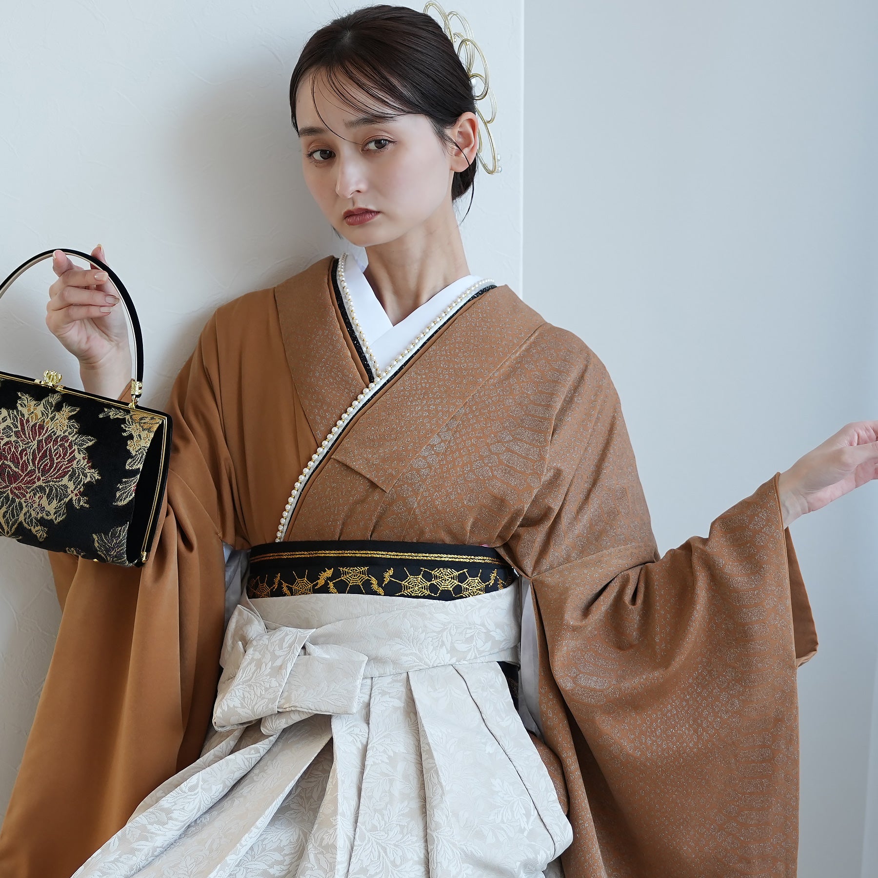 袴 2点セット 販売品 2尺袖着物 半身 月霞パイソン 砂色 袴91cm（身長