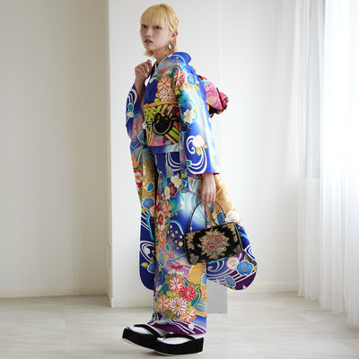 【レンタル】振袖 着物セット 正絹着物+正絹袋帯 成人式  晴れ着 記念撮影 往復送料無料 絵羽 鮮やかブルーに梅流水（1000603500）