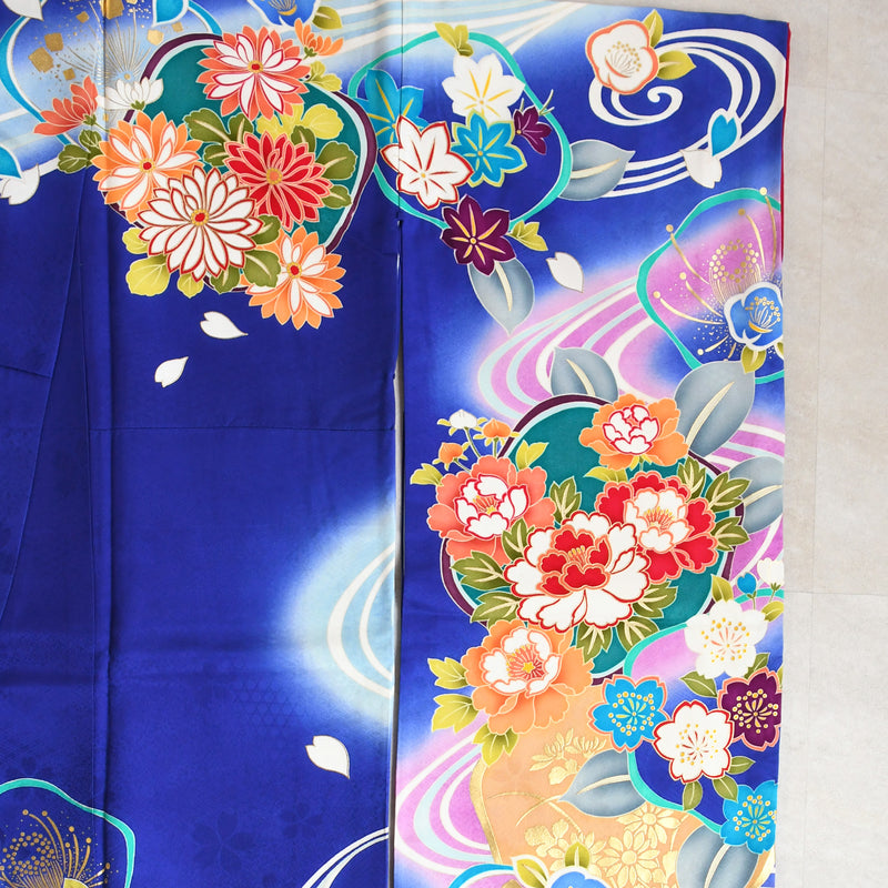 【レンタル】振袖 着物セット 正絹着物+正絹袋帯 成人式  晴れ着 記念撮影 往復送料無料 絵羽 鮮やかブルーに梅流水（1000603500）