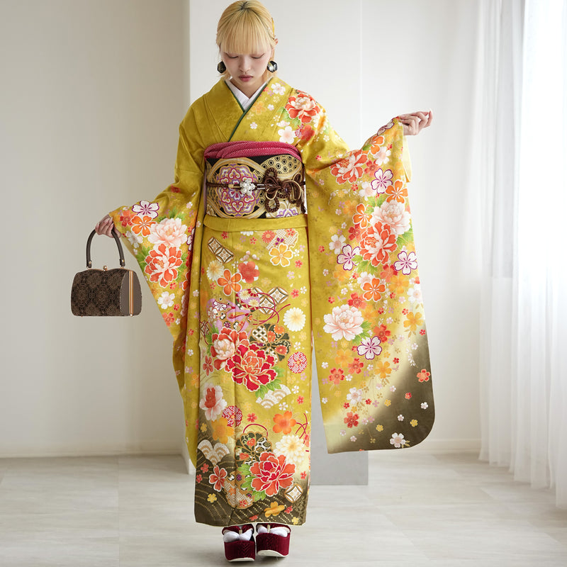【レンタル】振袖 着物セット 正絹着物+正絹袋帯 成人式  晴れ着 記念撮影 往復送料無料 絵羽 からし色にレトロ牡丹（1000606000）