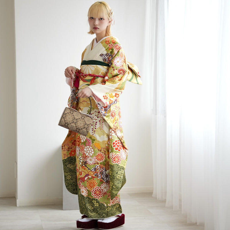 【レンタル】振袖 着物セット 正絹着物+正絹袋帯 成人式  晴れ着 記念撮影 往復送料無料 絵羽 淡黄色と抹茶のモダン（1000610500）