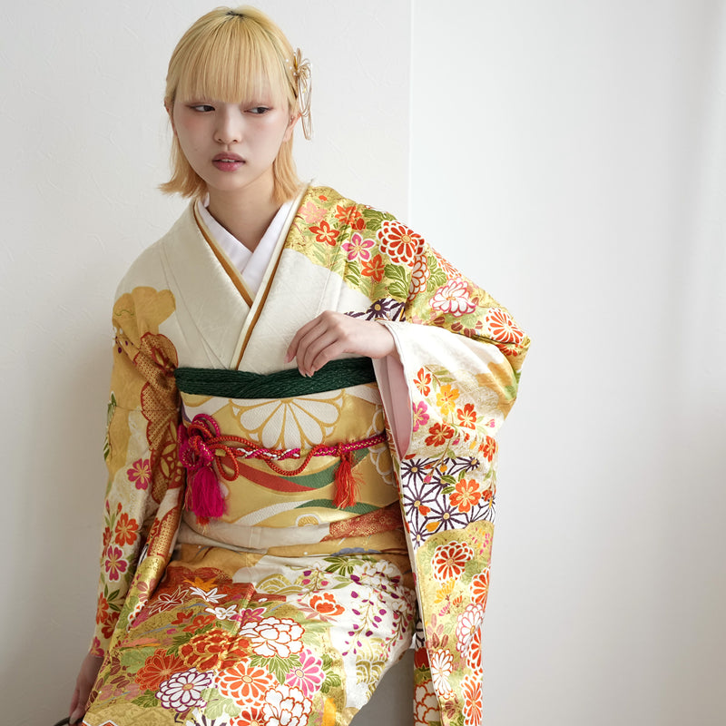 【レンタル】振袖 着物セット 正絹着物+正絹袋帯 成人式  晴れ着 記念撮影 往復送料無料 絵羽 淡黄色と抹茶のモダン（1000610500）