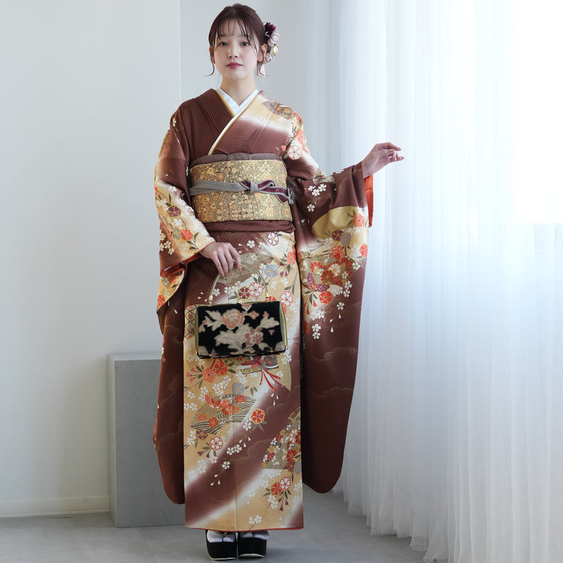 【レンタル】振袖 着物セット アンティーク正絹着物+正絹袋帯 成人式  晴れ着 記念撮影 往復送料無料 絵羽 ブラウンぼかしの古典柄（1000617000）