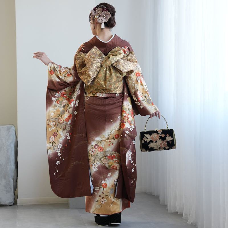 【レンタル】振袖 着物セット アンティーク正絹着物+正絹袋帯 成人式  晴れ着 記念撮影 往復送料無料 絵羽 ブラウンぼかしの古典柄（1000617000）