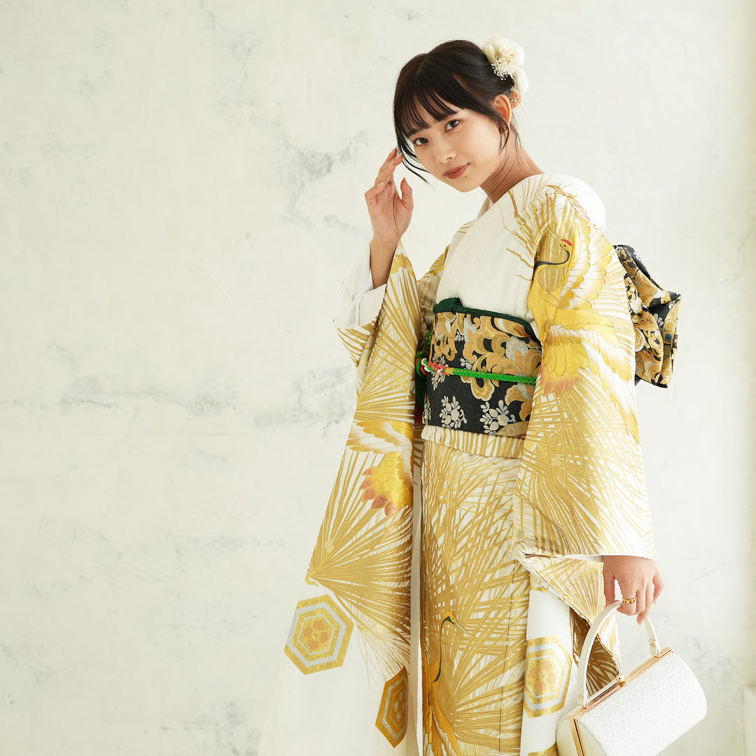 ブランド振袖 ATELIER SAB 金駒 金彩 身丈163cm 撥水加工済 ブランド振袖 ATELIER SAB 金駒 金彩 身丈163cm 撥水加工済