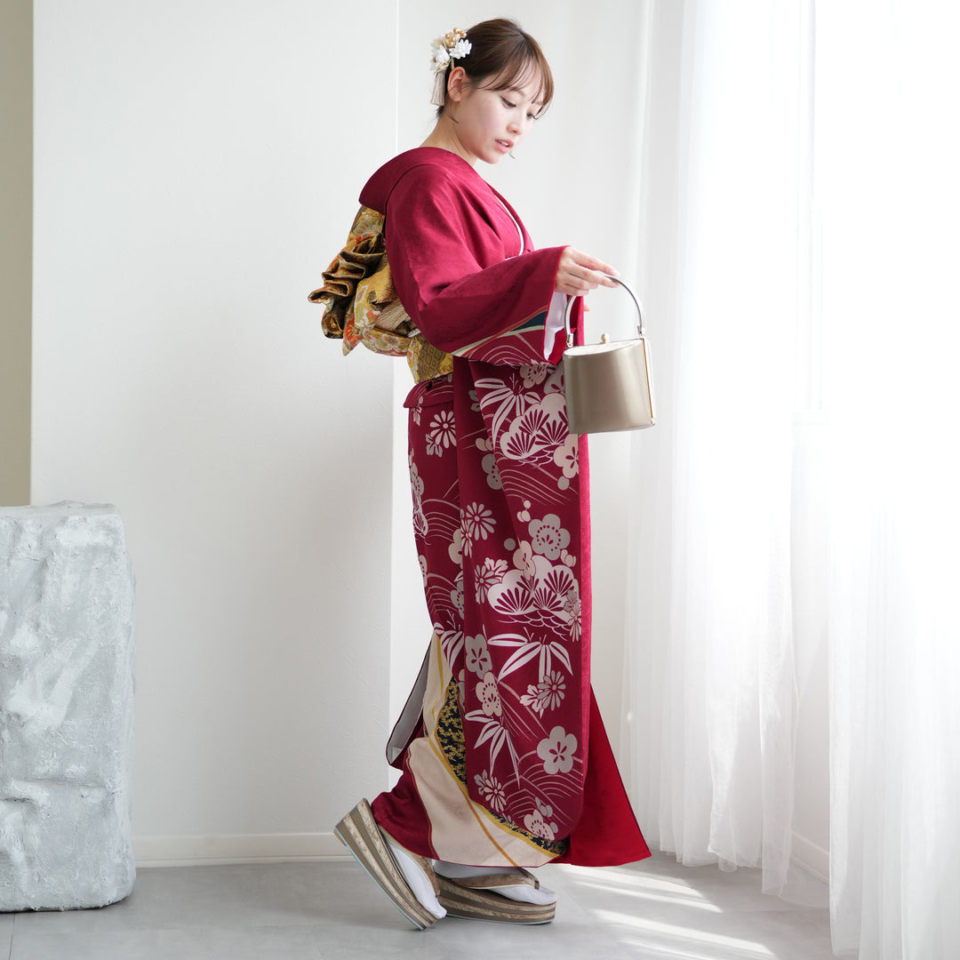 生成りの上品で落ち着いた正絹古典振袖 生成りの上品で落ち着いた正絹古典振袖