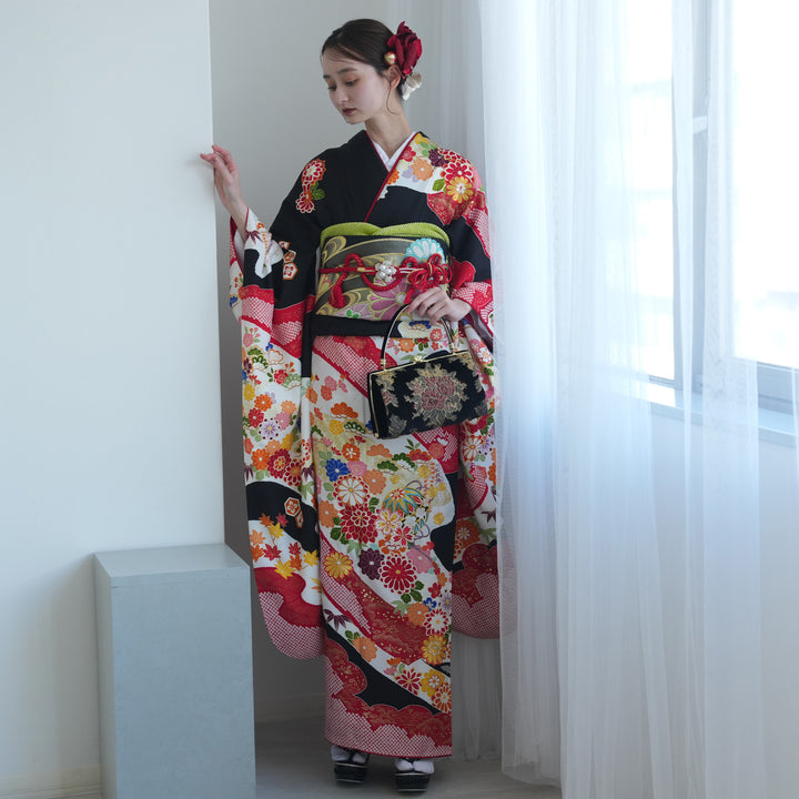 レンタル】振袖 正絹着物+袋帯 21点セット 黒地に金彩古典雲取・絞り風
