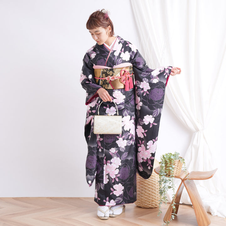 【utatane公式】USED/中古 振袖着物 単品 黒と紫の華やか薔薇づくし レンタル】振袖 着物セット 成人式 晴れ着 記念撮影 往復送料無料 黒地