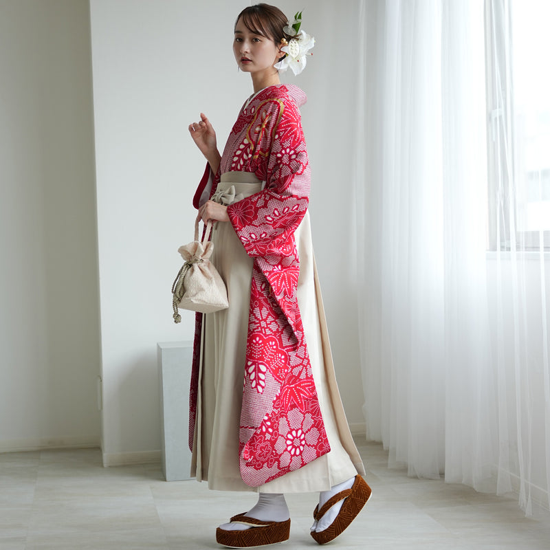 【レンタル】 袴 18点セット 赤地に絞り風の花文様 正絹振袖着物 袴91cm（身長153-158cm） ブーツ着用時165cmまで適応  卒業式 大学生にも（1014651411）