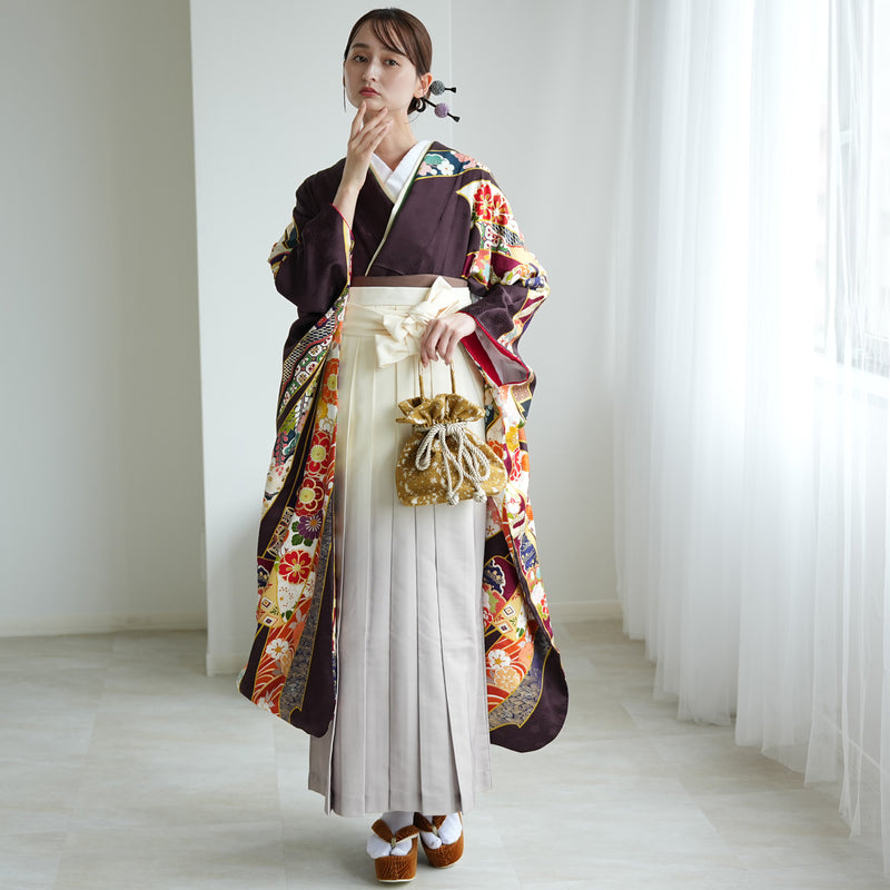 【レンタル】 袴 18点セット 黒紫に華やか熨斗目柄 正絹振袖着物 袴91cm（身長153-158cm） ブーツ着用時165cmまで適応  卒業式 大学生にも（1014652311）