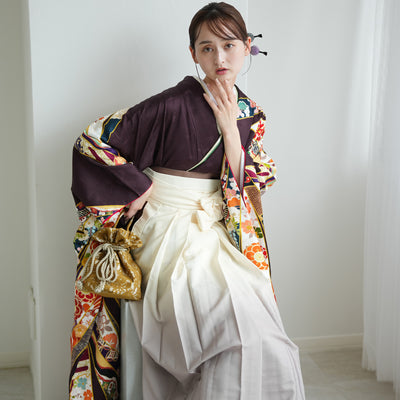 【レンタル】 袴 18点セット 黒紫に華やか熨斗目柄 正絹振袖着物 袴91cm（身長153-158cm） ブーツ着用時165cmまで適応  卒業式 大学生にも（1014652311）