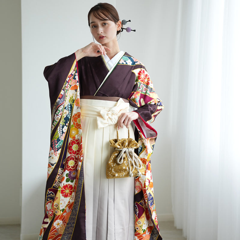 【レンタル】 袴 18点セット 黒紫に華やか熨斗目柄 正絹振袖着物 袴91cm（身長153-158cm） ブーツ着用時165cmまで適応  卒業式 大学生にも（1014652311）