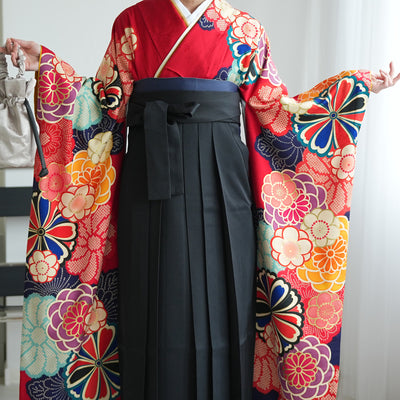 【レンタル】 袴 18点セット 赤の菊づくし 正絹振袖着物 袴91cm（身長153-158cm） ブーツ着用時165cmまで適応  卒業式 大学生にも（1014652411）