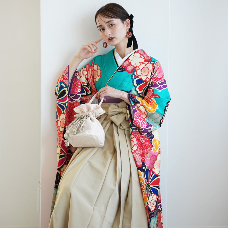 【レンタル】 袴 18点セット レトロ水色の菊づくし 正絹振袖着物 袴91cm（身長153-158cm） ブーツ着用時165cmまで適応  卒業式 大学生にも（1014652611）