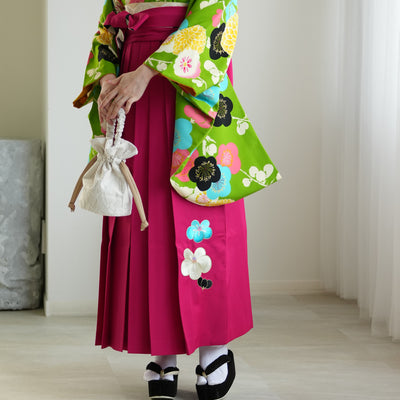 【レンタル】紅一点 2尺袖 袴 17点セット 91-99cm 日本製 レトロモダン系 菊 黄緑系（1020600101）