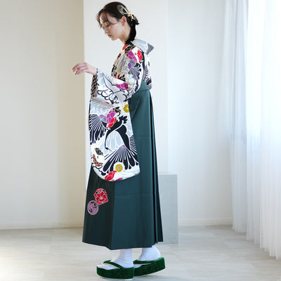 【レンタル】 袴 17点セット JAPANSTYLE×中村里砂 袴91-99cm（身長153-170cm） 二尺袖着物 フルセット レディース 大学生 卒業式 重ね衿縫い付済 （1020600901）
