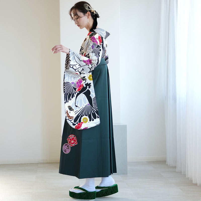 【レンタル】 袴 17点セット JAPANSTYLE×中村里砂 袴91-99cm（身長153-170cm） 二尺袖着物 フルセット レディース 大学生 卒業式 重ね衿縫い付済 （1020600901）