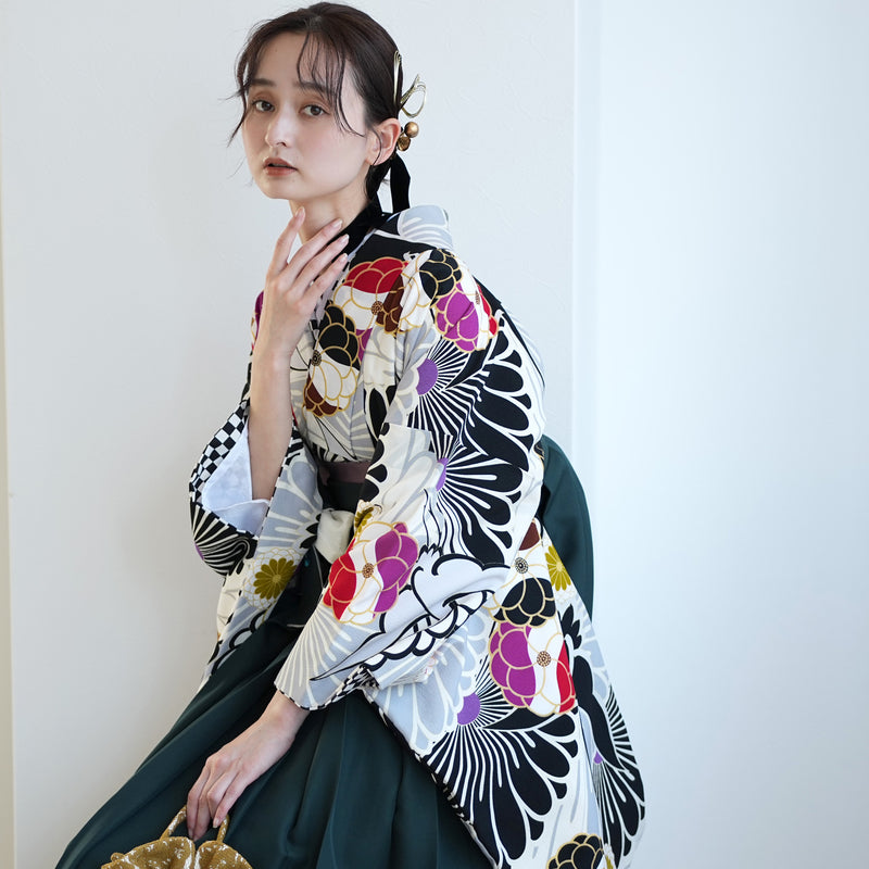 【レンタル】 袴 17点セット JAPANSTYLE×中村里砂 袴91-99cm（身長153-170cm） 二尺袖着物 フルセット レディース 大学生 卒業式 重ね衿縫い付済 （1020600901）