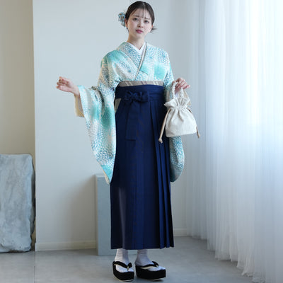 【レンタル】 袴 17点セット utatane 二尺袖着物  先染めベージュに清楚グリーンの糸菊  重ね衿縫い付済  卒業式 大学生 専門学生 （1020612301）