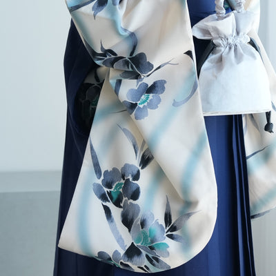 【レンタル】 袴 17点セット utatane 二尺袖着物  レトロホワイトに流れる美人花 袴91cm（身長153-158cm） 重ね衿縫い付済  卒業式 大学生 専門学生 （1020617101）