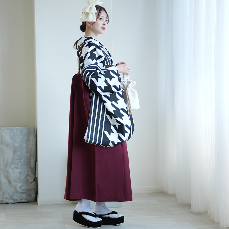 【レンタル】 袴 17点セット ニコアンティーク 二尺袖着物  ブラック千鳥ストライプ 袴91cm（身長153-158cm） 重ね衿縫い付済  卒業式 大学生 専門学生 （1020625401）