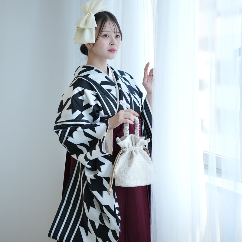 【レンタル】 袴 17点セット ニコアンティーク 二尺袖着物  ブラック千鳥ストライプ 袴91cm（身長153-158cm） 重ね衿縫い付済  卒業式 大学生 専門学生 （1020625401）