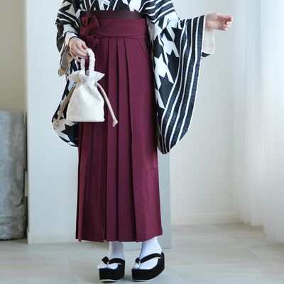 【レンタル】 袴 17点セット ニコアンティーク 二尺袖着物  ブラック千鳥ストライプ 袴91cm（身長153-158cm） 重ね衿縫い付済  卒業式 大学生 専門学生 （1020625401）