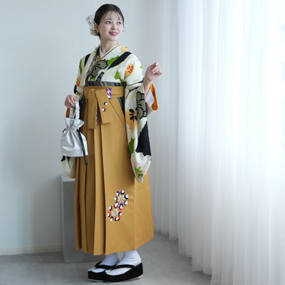 【レンタル品】紅一点 2尺袖 袴 17点セット 91-99cm 日本製 レトロモダン系 菊 黄緑系（1020648201）