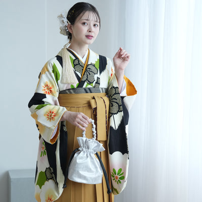 【レンタル品】紅一点 2尺袖 袴 17点セット 91-99cm 日本製 レトロモダン系 菊 黄緑系（1020648201）