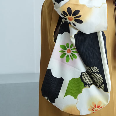 【レンタル品】紅一点 2尺袖 袴 17点セット 91-99cm 日本製 レトロモダン系 菊 黄緑系（1020648201）