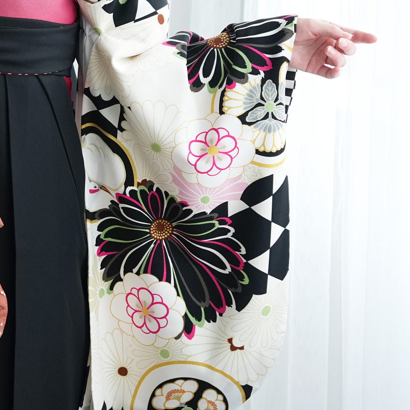 【レンタル】袴 17点セット JAPAN STYLE×中村里砂 袴91-99cm（身長153-170cm） 二尺袖着物 卒業式 大学生 レディース 日本製 （1020653601）