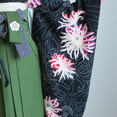 【レンタル】九重 2尺袖 袴 17点セット 91-99cm 日本製 レトロモダン系 糸菊 黒系（1020654701）