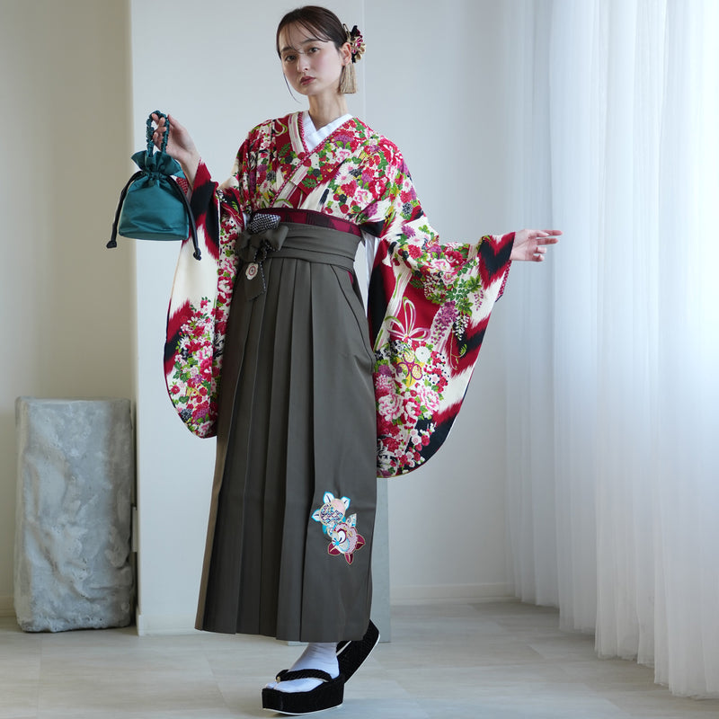 【レンタル】九重 2尺袖 袴 17点セット 91-99cm 日本製 レトロモダン系 花くす玉 赤系（1020654801）