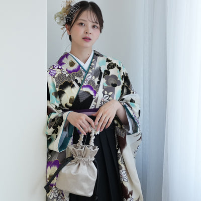 【レンタル】紅一点 2尺袖 袴 17点セット 91-99cm 日本製 レトロモダン系 椿 白系（1020655301）