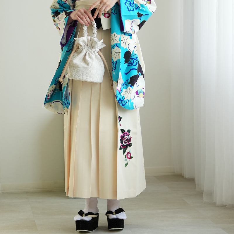 【レンタル】紅一点 2尺袖 袴 17点セット 91-99cm 日本製 レトロモダン系 椿 水色系（1020655601）