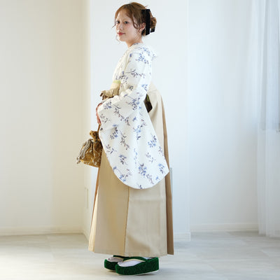 【レンタル】2尺袖 袴 17点セット 91cm 国産生地 レトロモダン系 花柄 白系（1020683211）