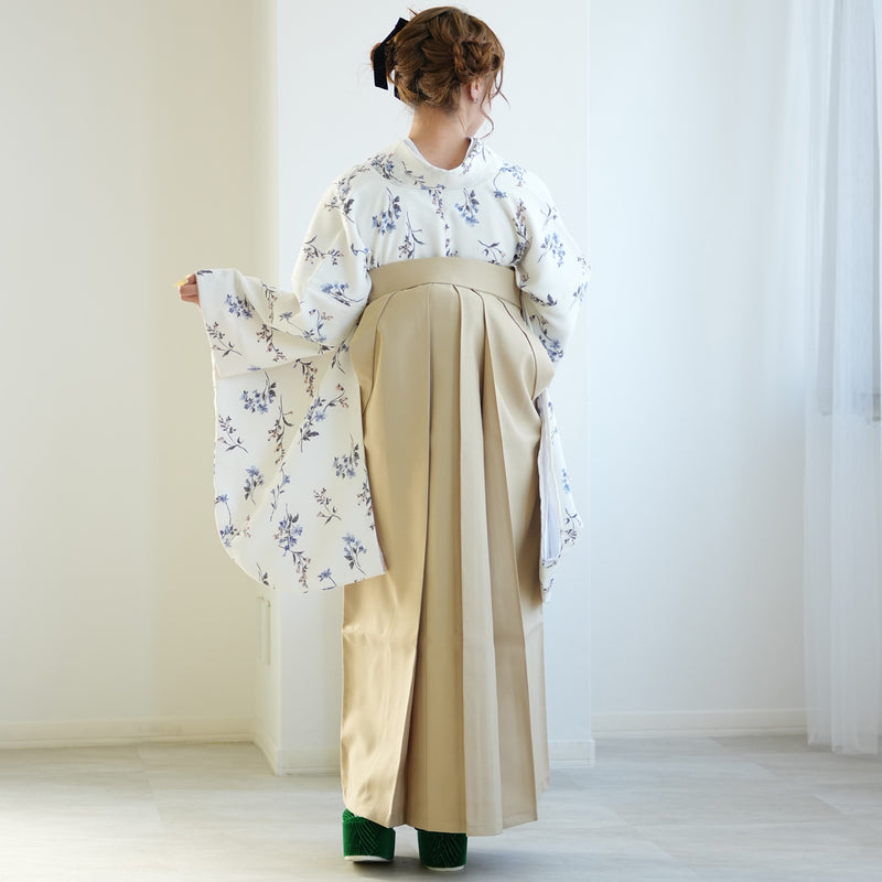 【レンタル】2尺袖 袴 17点セット 91cm 国産生地 レトロモダン系 花柄 白系（1020683211）