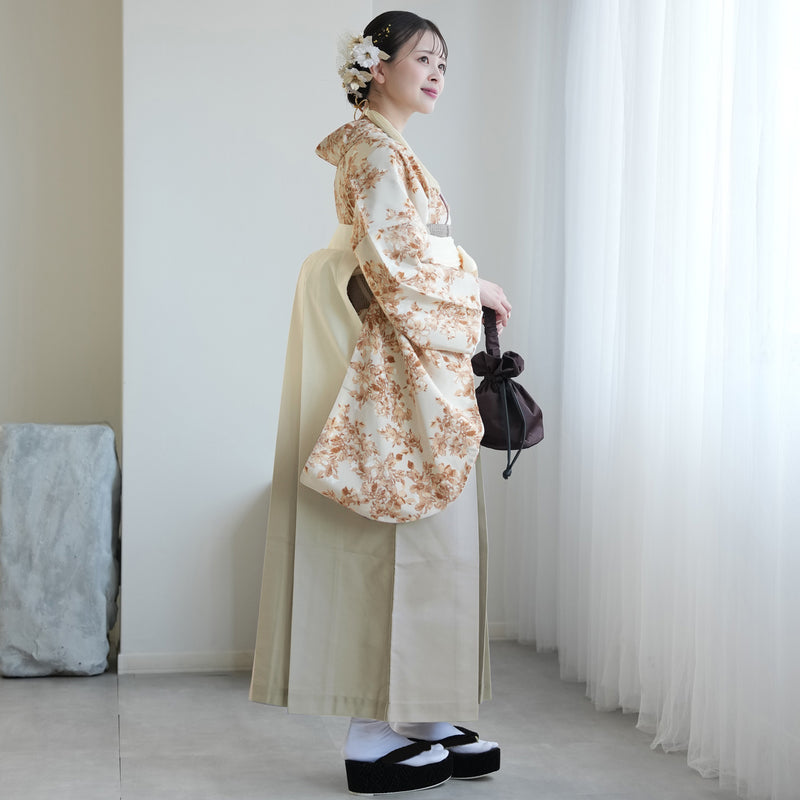 【レンタル】utatane 2尺袖 袴 17点セット 91-99cm 国産生地 大人 綺麗系 花柄 茶系（1020687201）