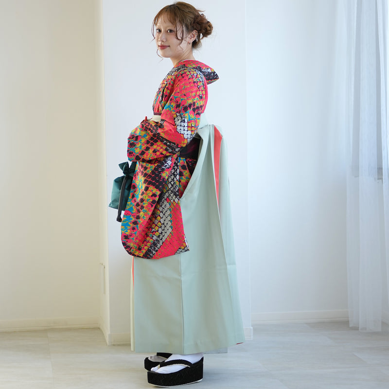 【レンタル】 袴 17点セット モダンアンテナ 袴91-99cm（身長153-170cm） 二尺袖着物 フルセット レディース 大学生 卒業式 日本製 （1020696801）