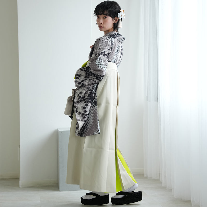 【レンタル】 袴 17点セット モダンアンテナ 袴91-99cm（身長153-170cm） 二尺袖着物 フルセット レディース 大学生 卒業式 日本製 （1020697101）