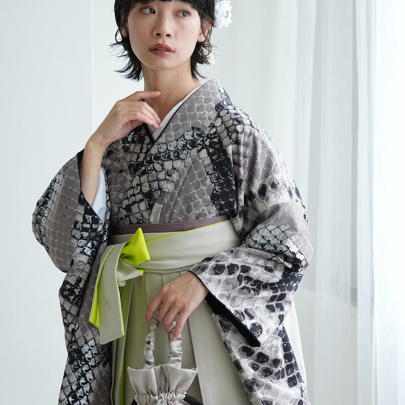 【レンタル】 袴 17点セット モダンアンテナ 袴91-99cm（身長153-170cm） 二尺袖着物 フルセット レディース 大学生 卒業式 日本製 （1020697101）