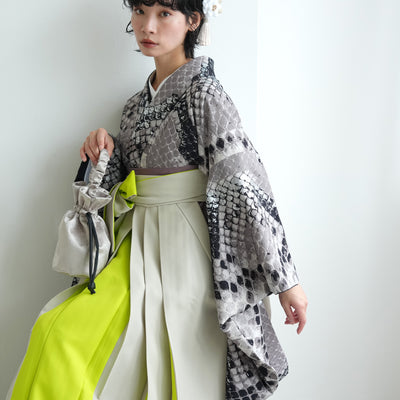 【レンタル】 袴 17点セット モダンアンテナ 袴91-99cm（身長153-170cm） 二尺袖着物 フルセット レディース 大学生 卒業式 日本製 （1020697101）