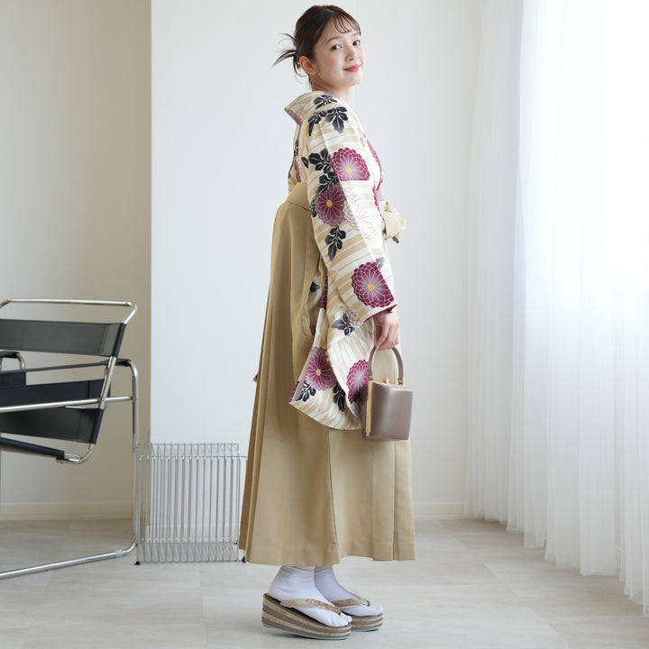 utatane 袴ベージュ矢絣とえんじの菊2尺袖着物 袴 肌襦袢4点セット