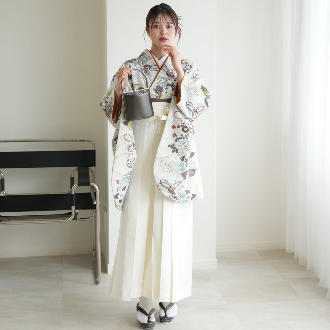 ひよこ商店 2尺袖着物 袴 2点セット 袴91cm（身長153 - 158cm） 袴セット 卒業式 大学生 着物 女性 梅 赤系 女性 ladies 黄色 水色 黄緑 チェリー 花 うめ 矢絣 矢羽根 中古着物 古着 個性派 個性的 大学生 大人 卒業式 謝恩会 USED リサイクル 袴 卒業式 大学生 販売 ひよこ商店 袴と着物の2点セット 元禄梅模様