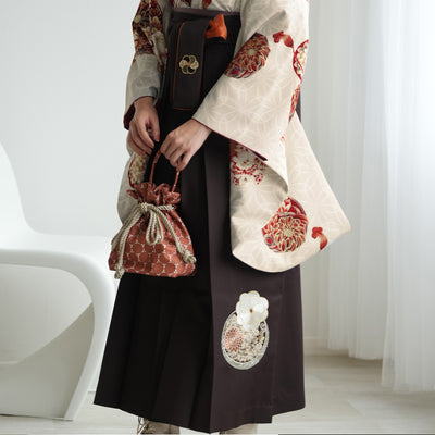 【レンタル】 袴 17点セット  JAPAN STYLE×中村里砂　二尺袖着物  赤の華玉  重ね衿縫い付済  卒業式 大学生 専門学生（1020721901）