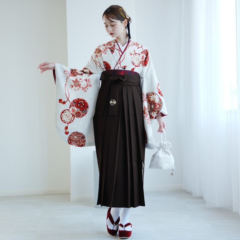 【レンタル】 袴 17点セット JAPAN STYLE×中村里砂 二尺袖着物 赤の華玉 重ね衿縫い付済  卒業式 大学生 専門学生（1020721912）